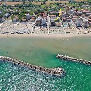 Belvedere Vista - Seafront Hotel apartamentowy